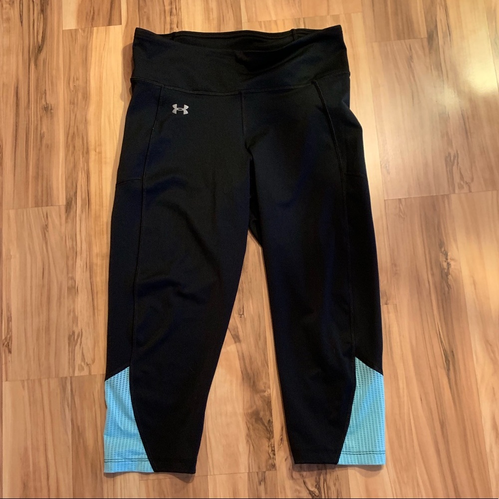 Under Armour Cropped Leggings